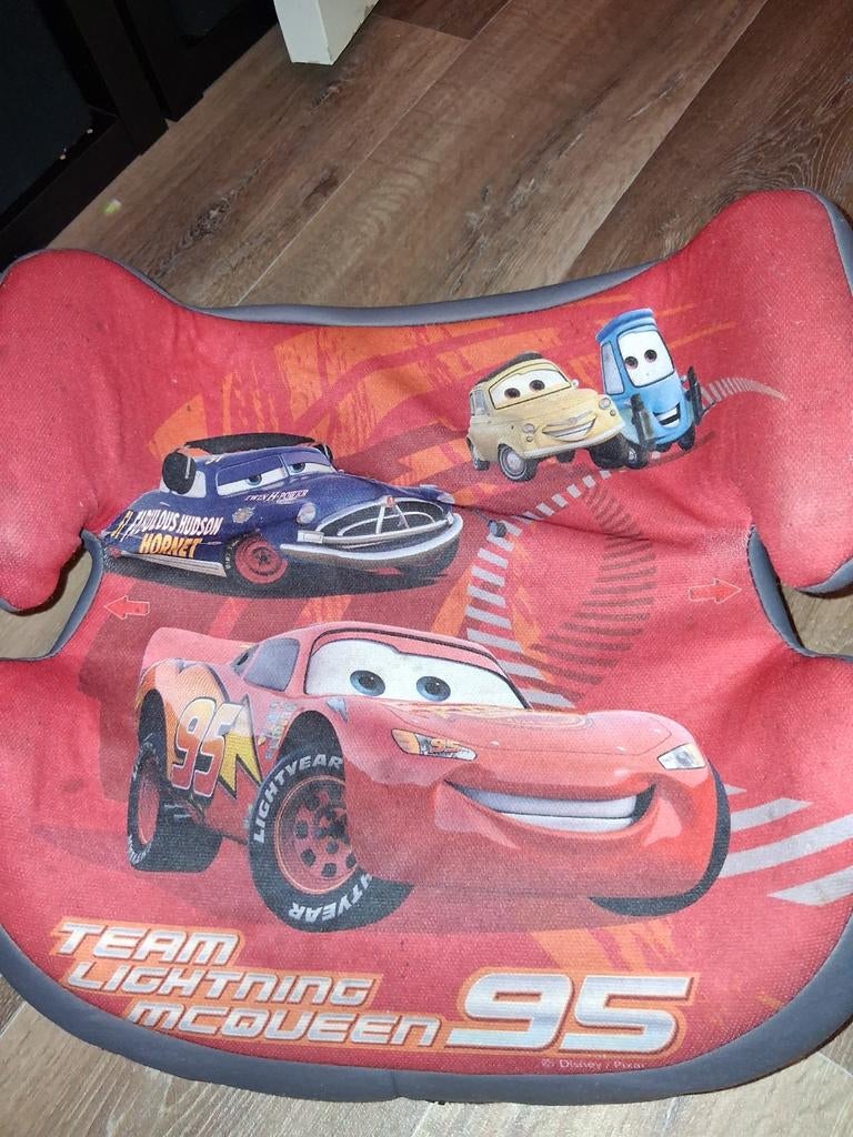 Autostoeltje verhoger Cars, Overige merken, 15 t/m 36 kg, Ophalen of Verzenden, Gebruikt