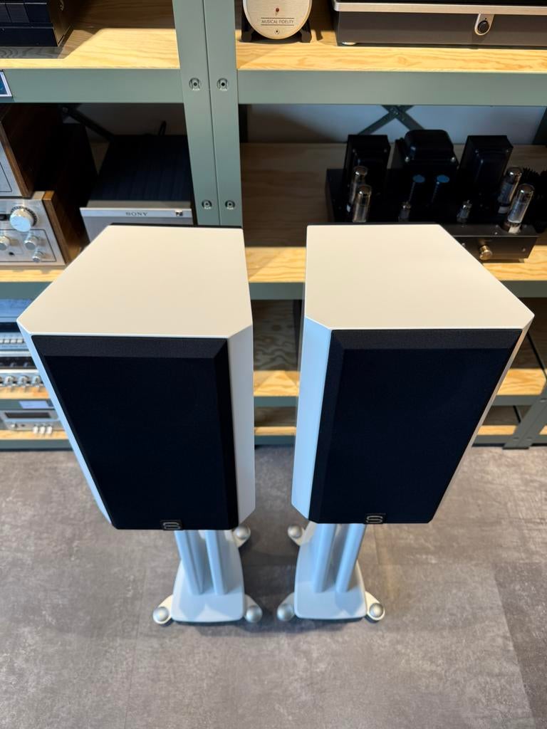 Scansonic M15.2, EX-DEMO, NIEUWSTAAT, met stands, Audio, Tv en Foto, Luidsprekers, Contact@vintageaudiobreda.nl, Nieuw, 120 watt of meer