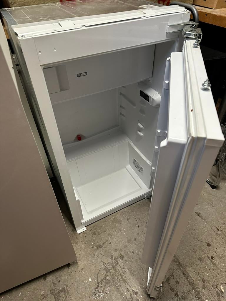 Bauknecht inbouwkoelkast KVIE 1103++, 100 tot 150 liter, Zo goed als nieuw, Energieklasse A of zuiniger, 45 tot 60 cm