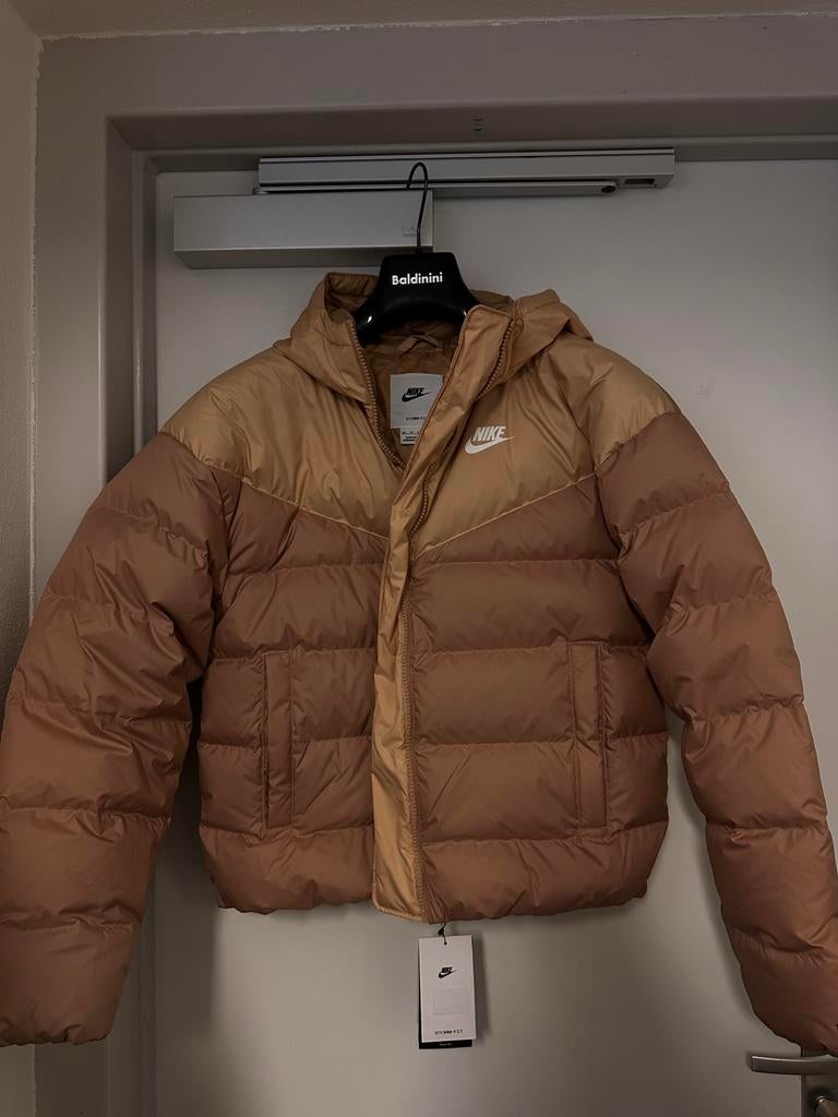 Nike Storm-Fit down jacket XS, Ophalen of Verzenden, Zo goed als nieuw, Maat 34 (XS) of kleiner, Zwart