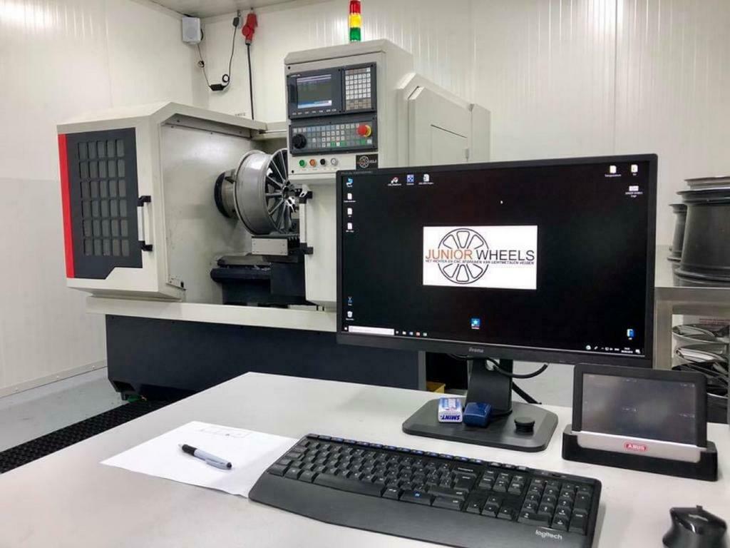 Velg reparatie CNC afdraaien / richten Hoogeveen Drenthe, Diensten en Vakmensen, Auto en Motor | Schadeherstellers en Spuiterijen