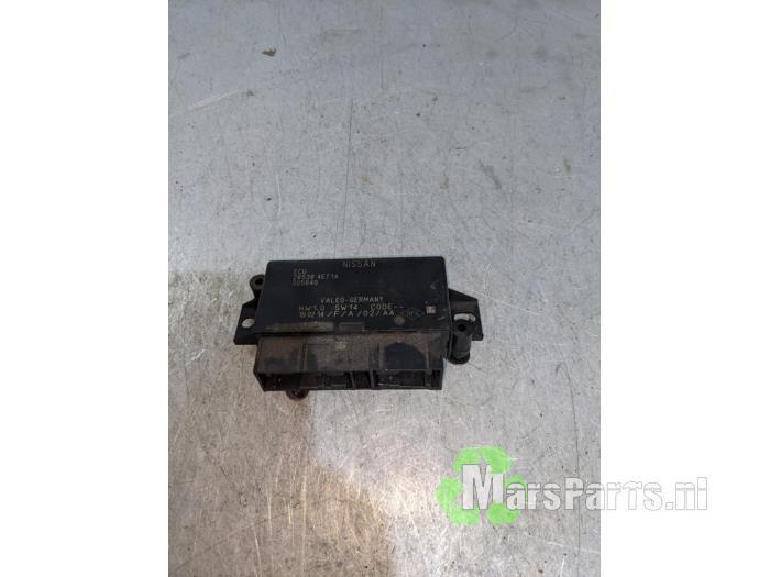 PDC Module van een Nissan Qashqai, Gebruikt, -, -, Ophalen of Verzenden