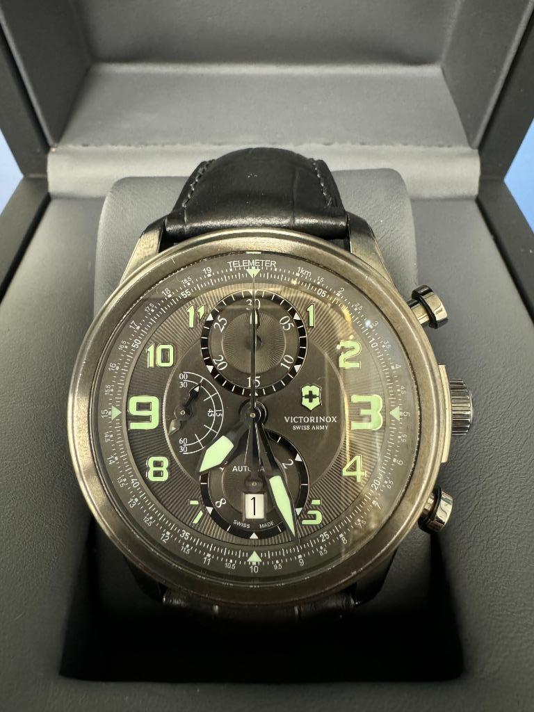 317894 Victorinox Swiss Army Infantry Gunmetal PVD Black, Sieraden, Tassen en Uiterlijk, Horloges | Heren, Overige merken, Leer