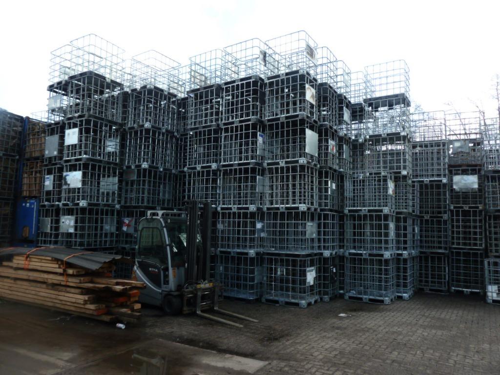 ibc kratten, Tuin en Terras, Ophalen, Zo goed als nieuw