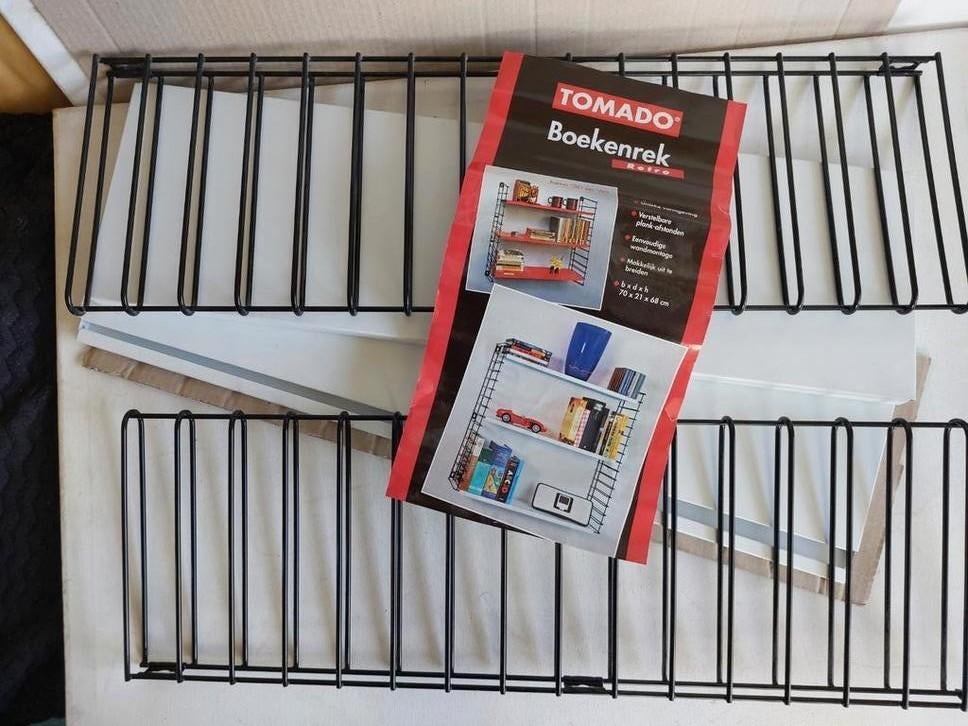 Retro Tomado Boekenrek ongebruikt, Ophalen