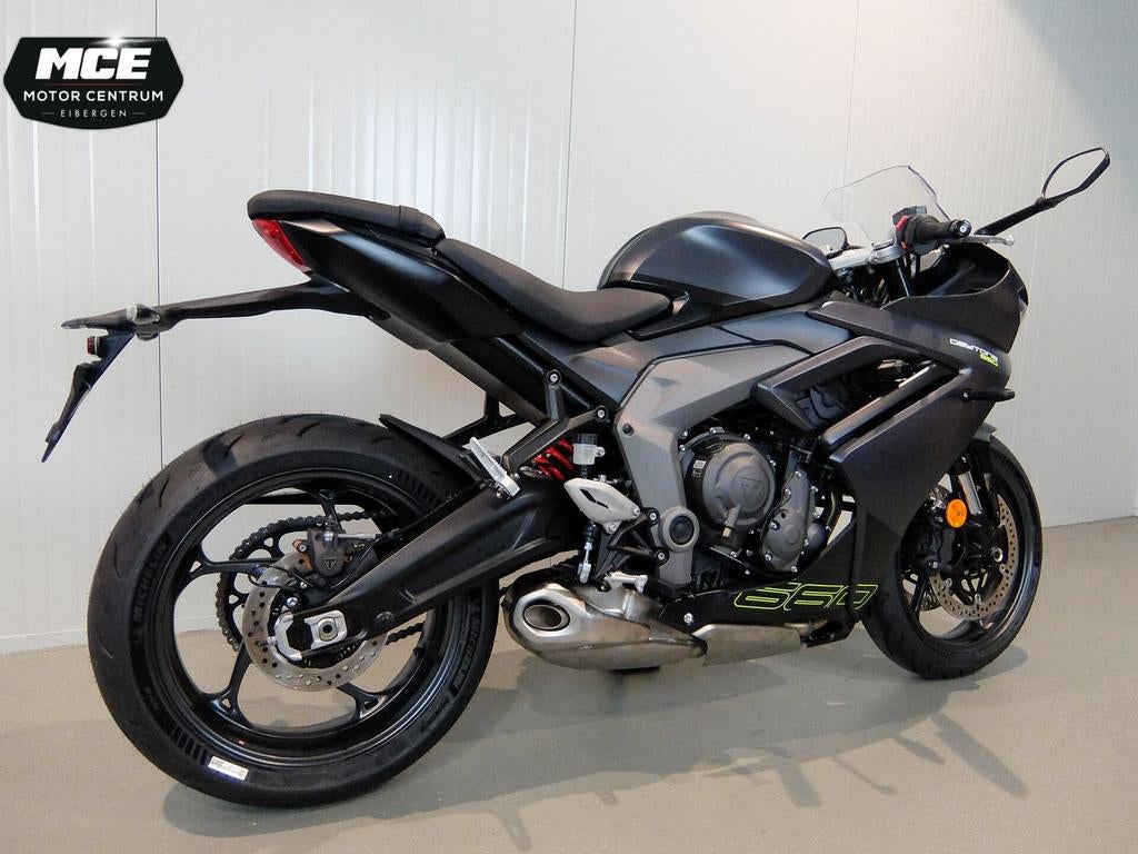 TRIUMPH DAYTONA 660 (bj 2024), Motoren, Motoren | Triumph, Motorrijbewijs A, Super Sport, Meer dan 35 kW, Onbekend