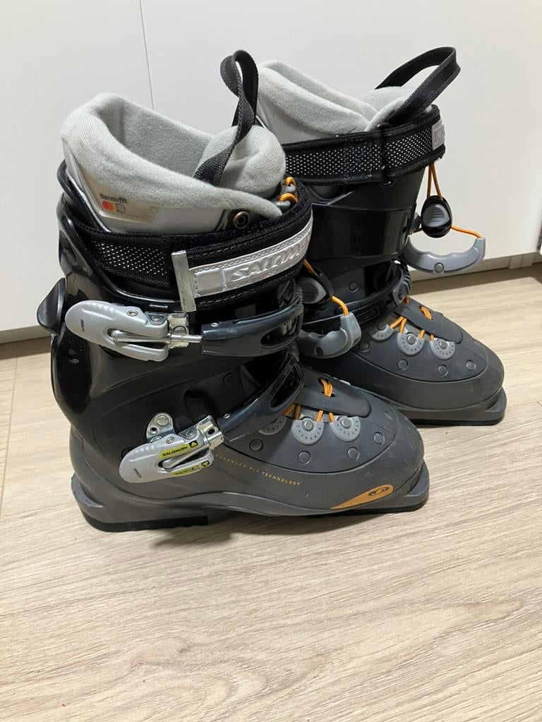 Salomon dames skischoenen maar 24/24,5, Ophalen, 160 tot 180 cm, Gebruikt, Schoenen