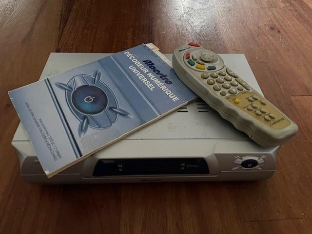 Cherokee Maestro 9000 satellietontvanger, Audio, Tv en Foto, Schotelantennes, Ophalen of Verzenden, Gebruikt, (Schotel)antenne-accessoires