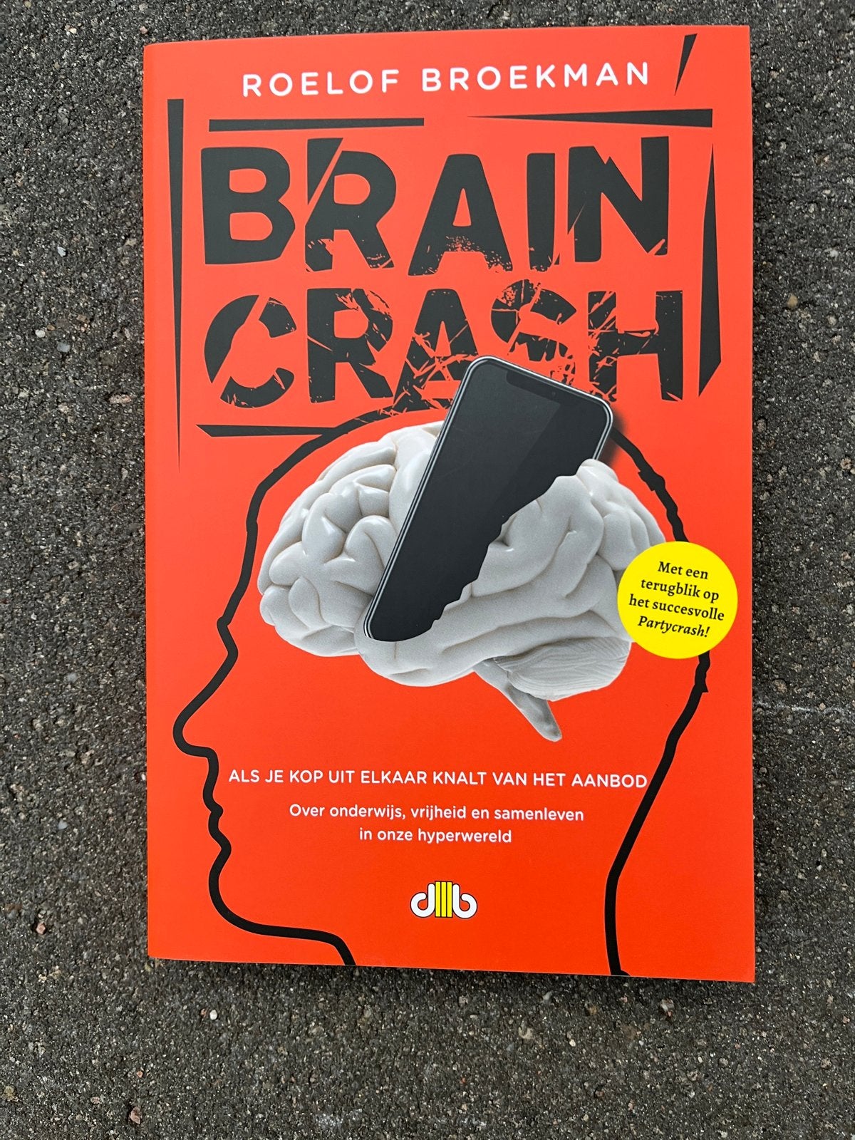 Brain Crash - Roelof Broekman (Nieuw), Boeken, Ophalen of Verzenden, Zo goed als nieuw, Nederland