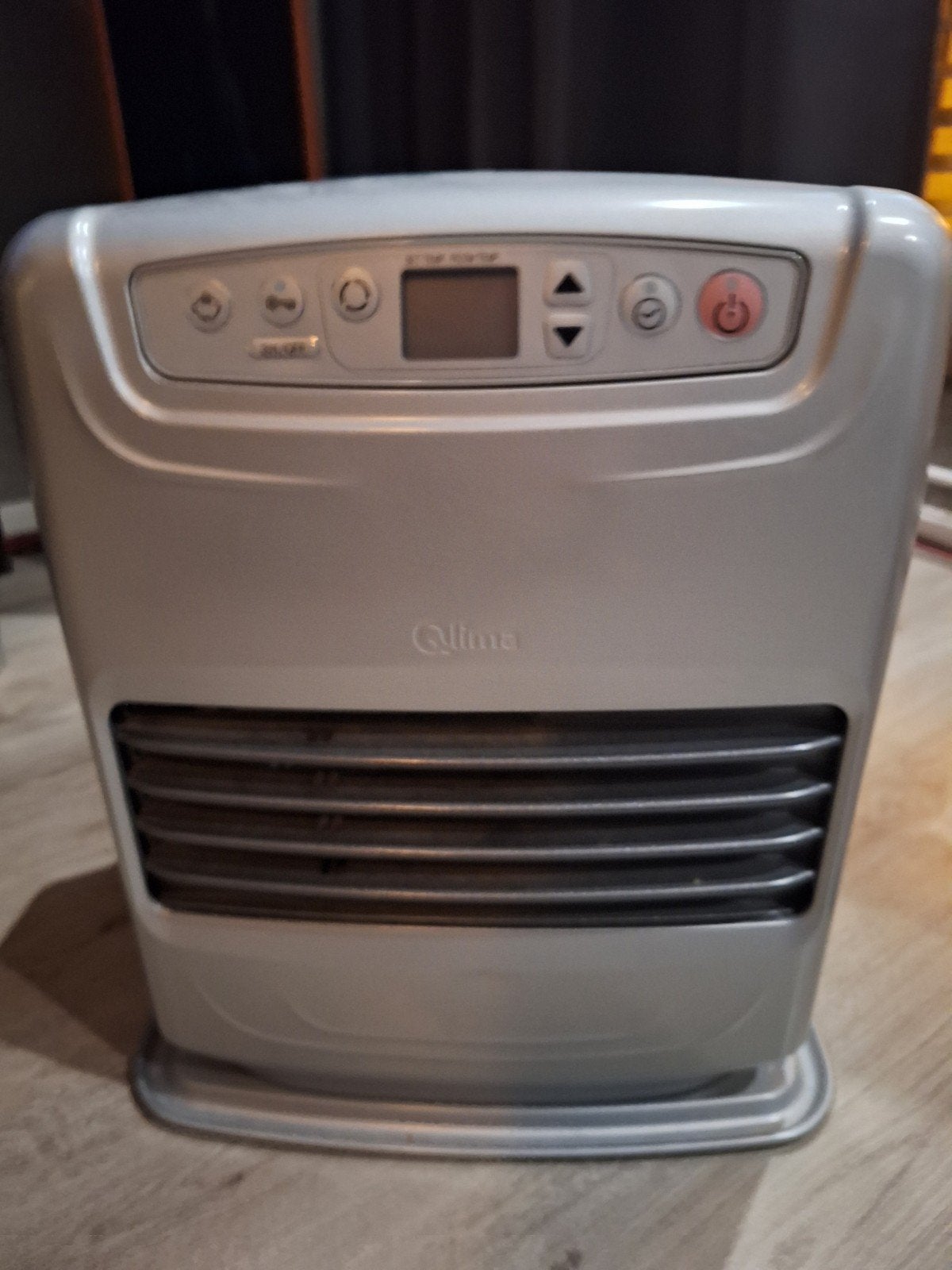 Qlima SRE 3531 TC-2 petroleumkachel, 30 tot 80 cm, Gebruikt, Kachel, Minder dan 60 cm