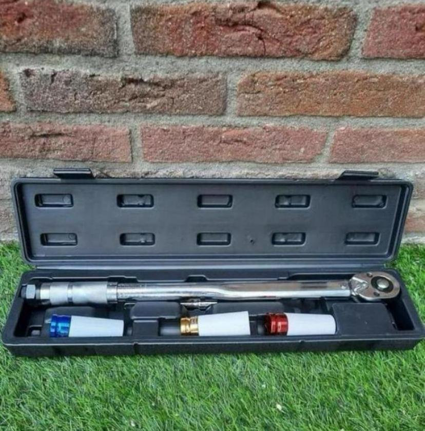 Nieuwe momentsleutel met krachtdoppen, Auto diversen, Autogereedschap, Ophalen, Nieuw
