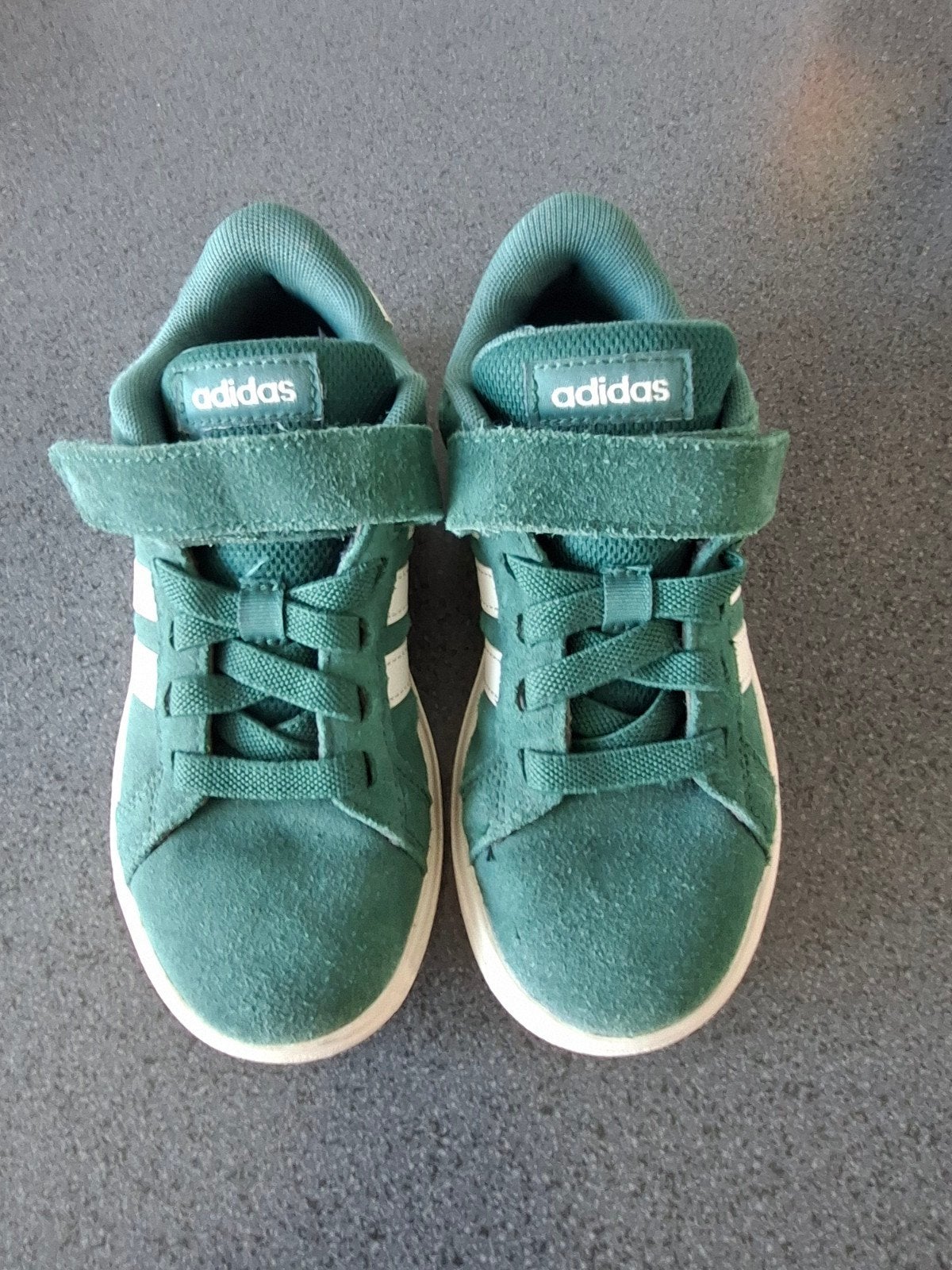 Adidas schoenen. Groen. Maat 29., Ophalen, Adidas, Schoenen, Zo goed als nieuw