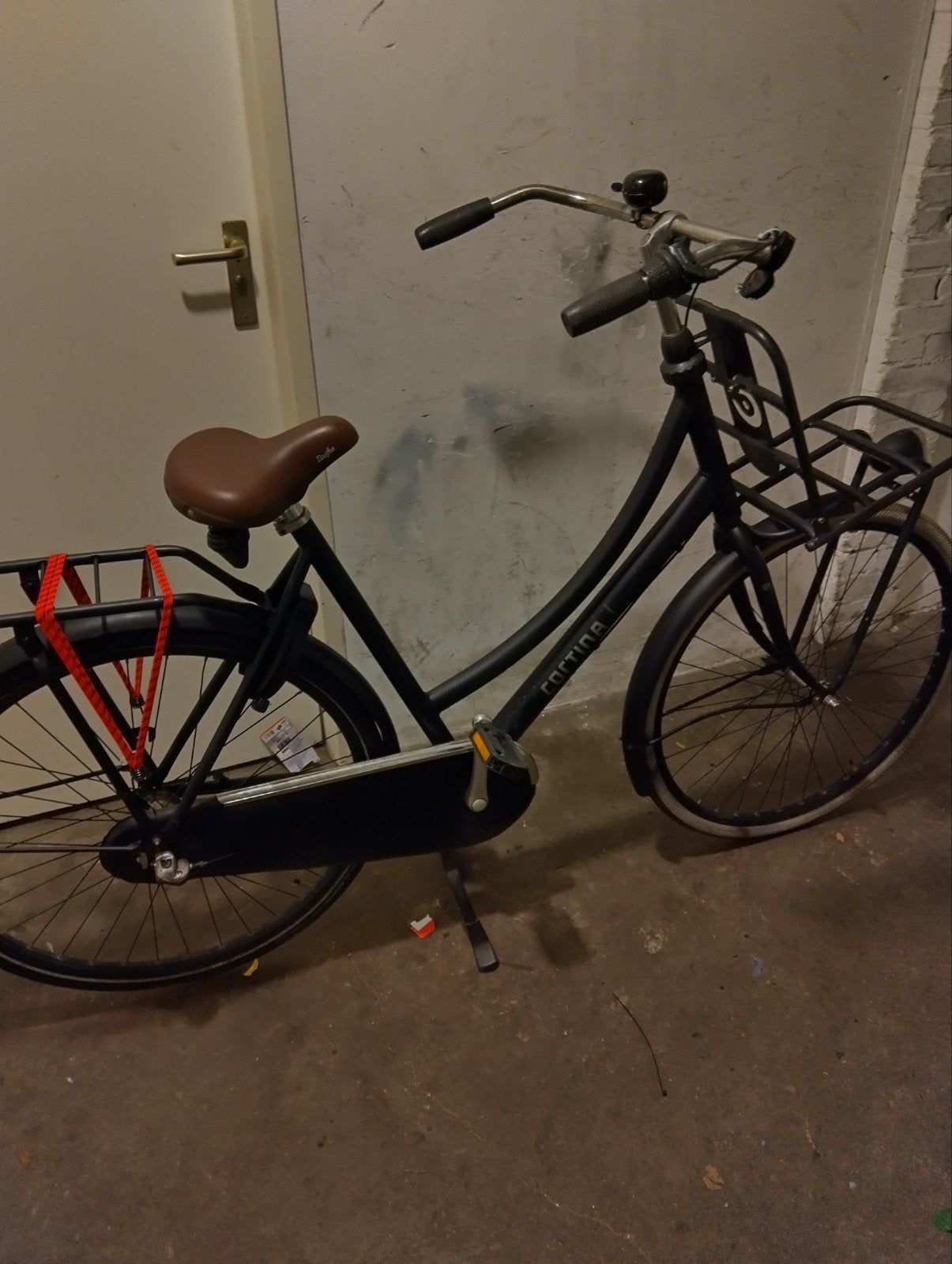 Cortina u4, Fietsen en Brommers, Fietsen | Dames | Omafietsen, Ophalen of Verzenden, Zo goed als nieuw, Versnellingen