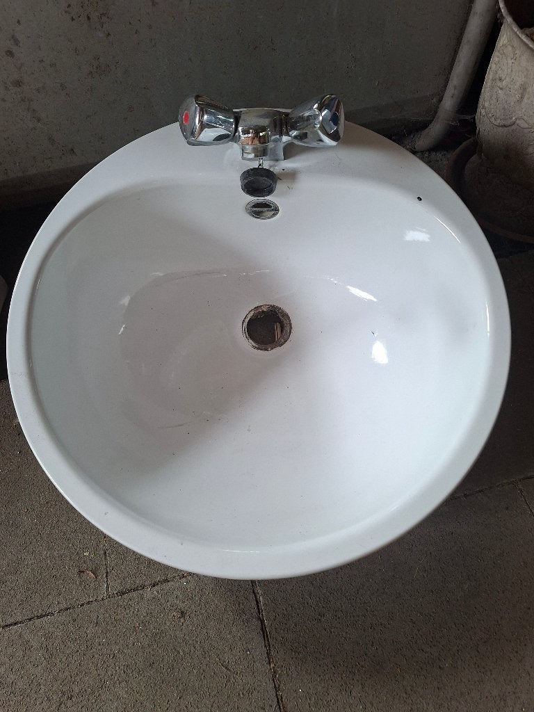 Lavabo met kraan, Ophalen of Verzenden, Gebruikt, Kraan