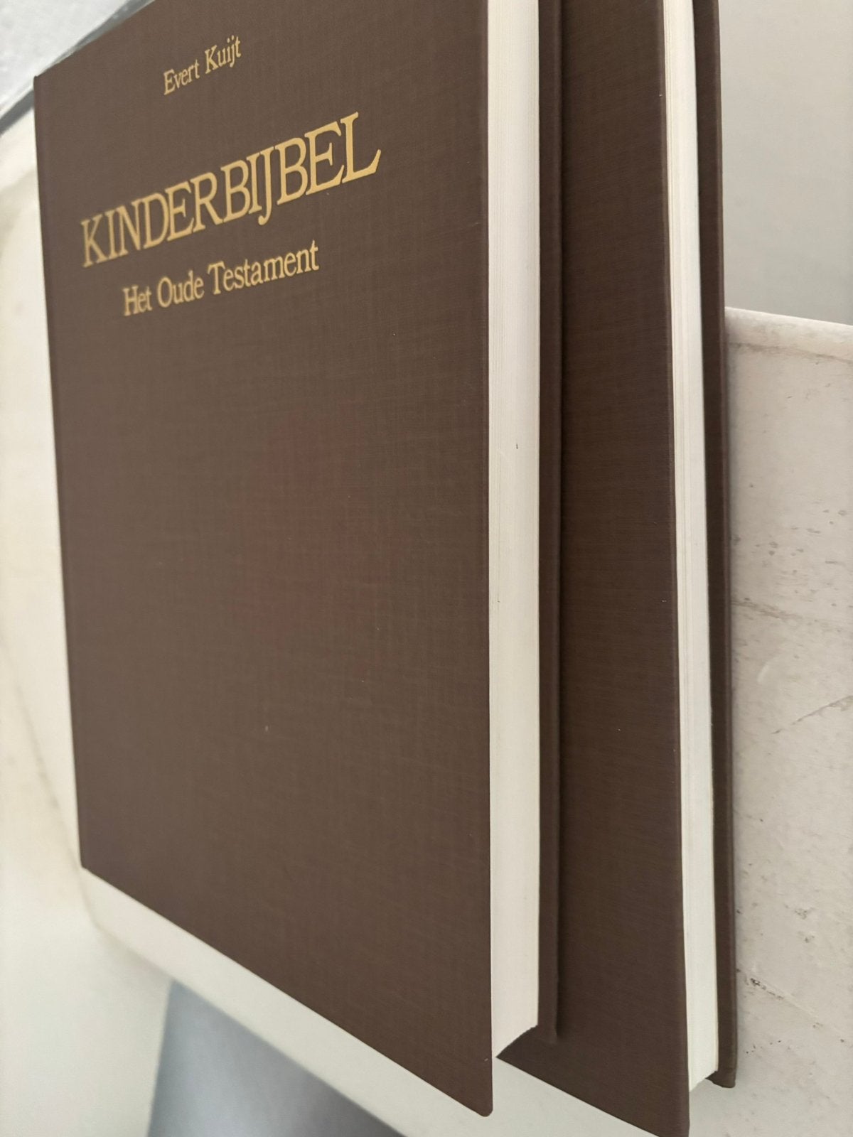 KINDERBIJBEL OT EN NT DOOR EVERT KUIJT 2 DELEN/BOEKEN (fotos, Ophalen of Verzenden, Zo goed als nieuw