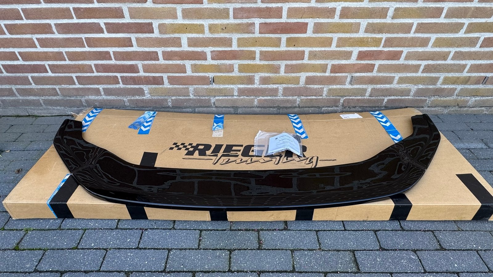 Rieger Front Splitter Volkswagen Golf MK7.5 R / R-line 2017+, Verzenden