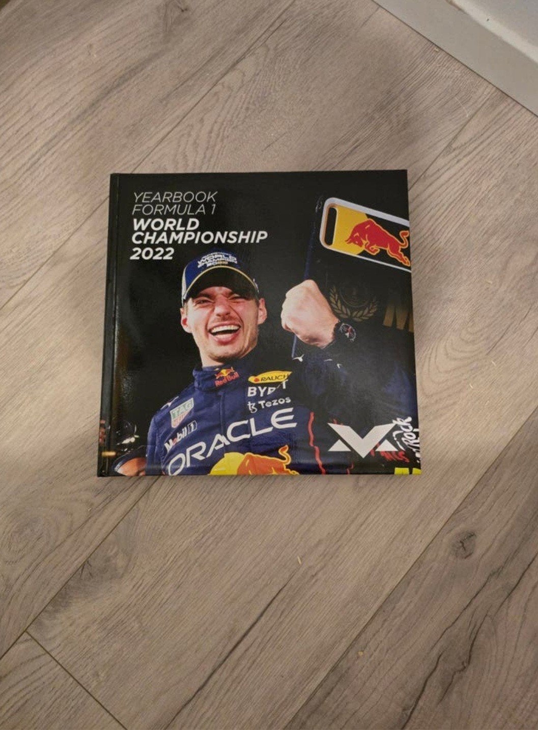max verstappen jaarboek 2022, Ophalen of Verzenden, Zo goed als nieuw