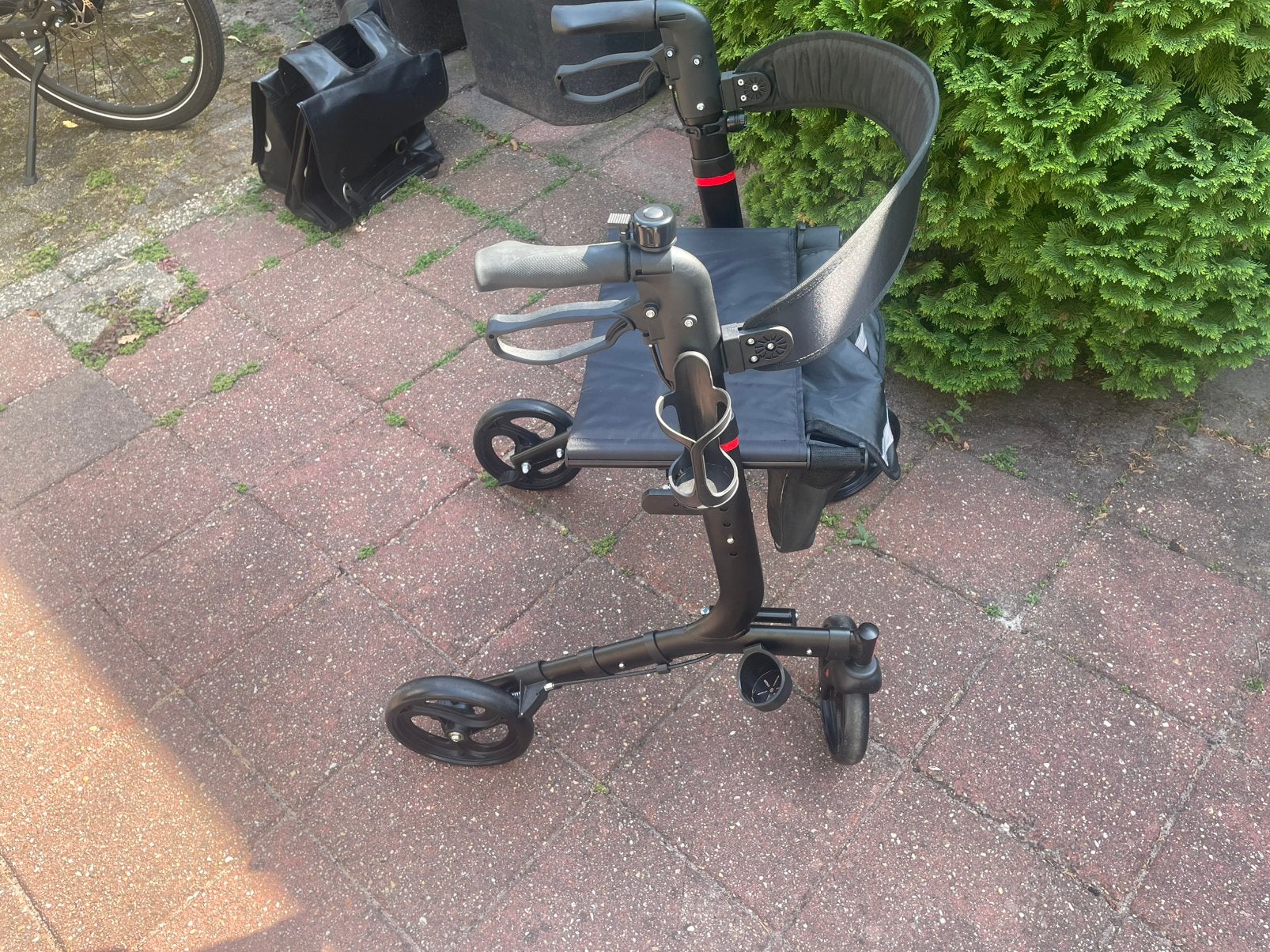 Rollator nieuw ongebruikt, Diversen, Rollators, Ophalen of Verzenden, Opvouwbaar, Nieuw