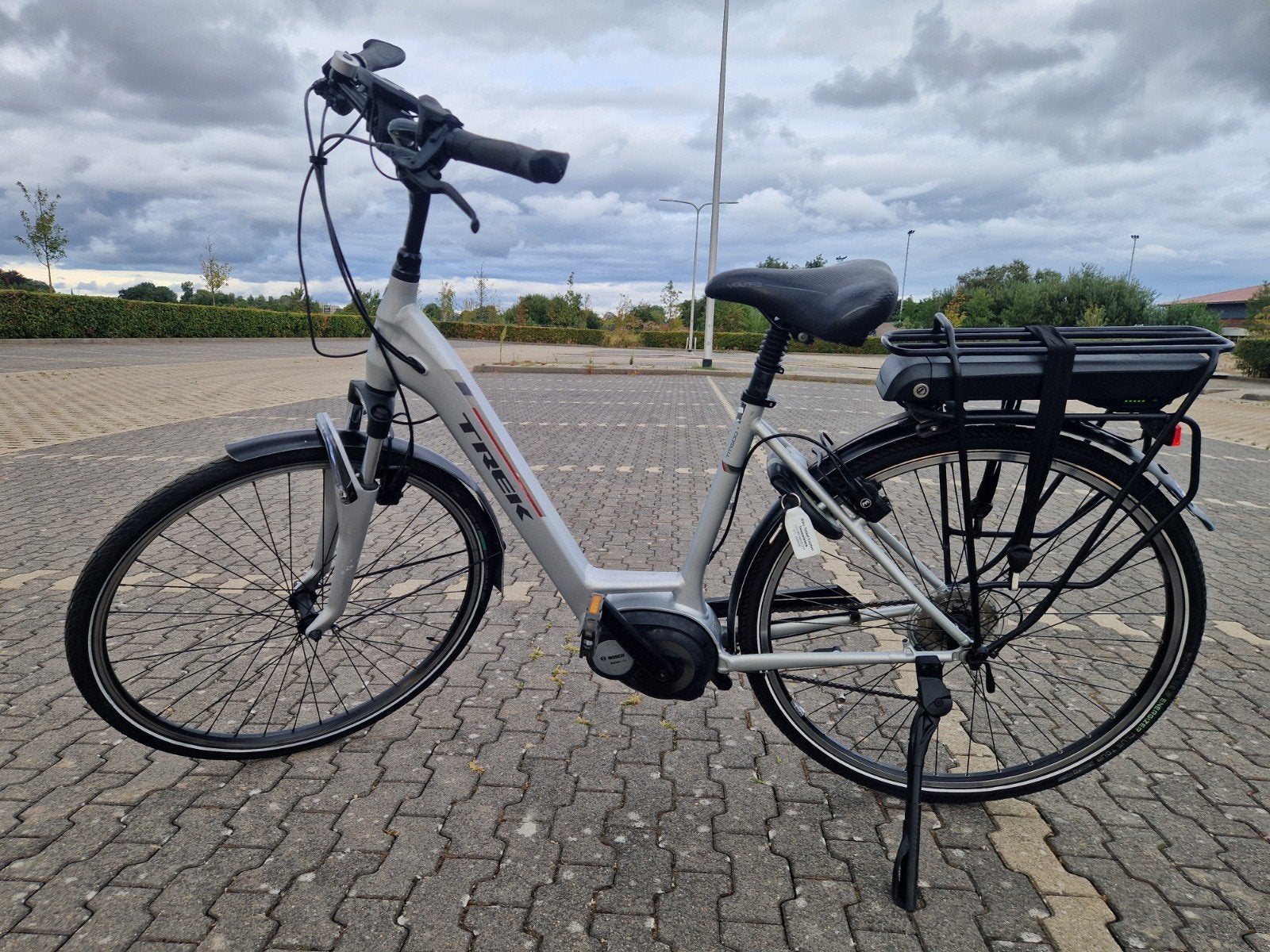 ELEKTRISCHE FIETS TREK TM 500(BOSCH MIDDEN MOTOR), 47 tot 51 cm, Ophalen, Zo goed als nieuw, Overige merken