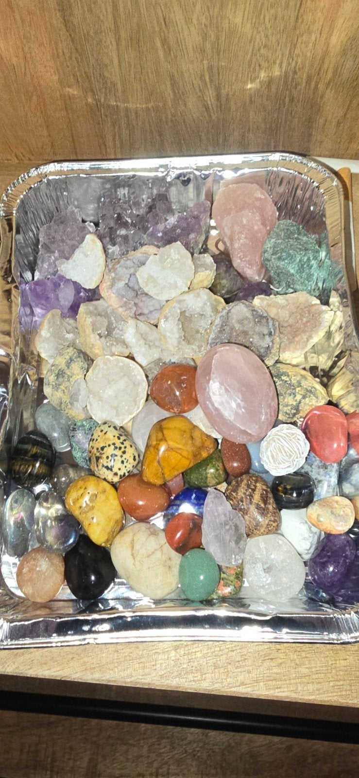 Grote verzameling ruwe en gepolijste stenen (3 bakken), Verzamelen, Ophalen of Verzenden, Mineraal