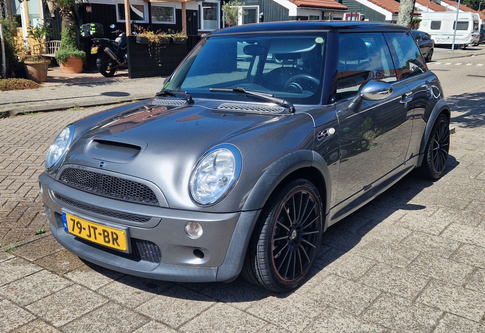 Mini 1.6 16V Cooper S 120KW 2002 Grijs, Voorwielaandrijving, 4 cilinders, 4 stoelen, Origineel Nederlands