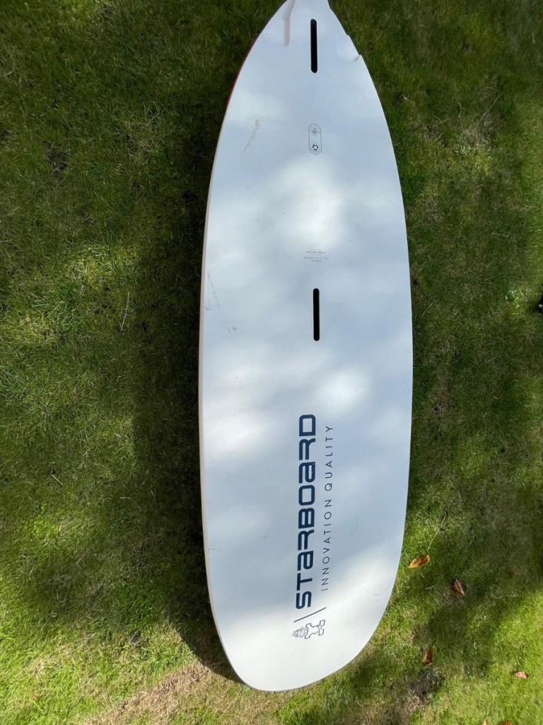 Starboard GO Windsurf 2024 122 liter, Watersport en Boten, Niet ingevuld, Niet ingevuld, Niet ingevuld