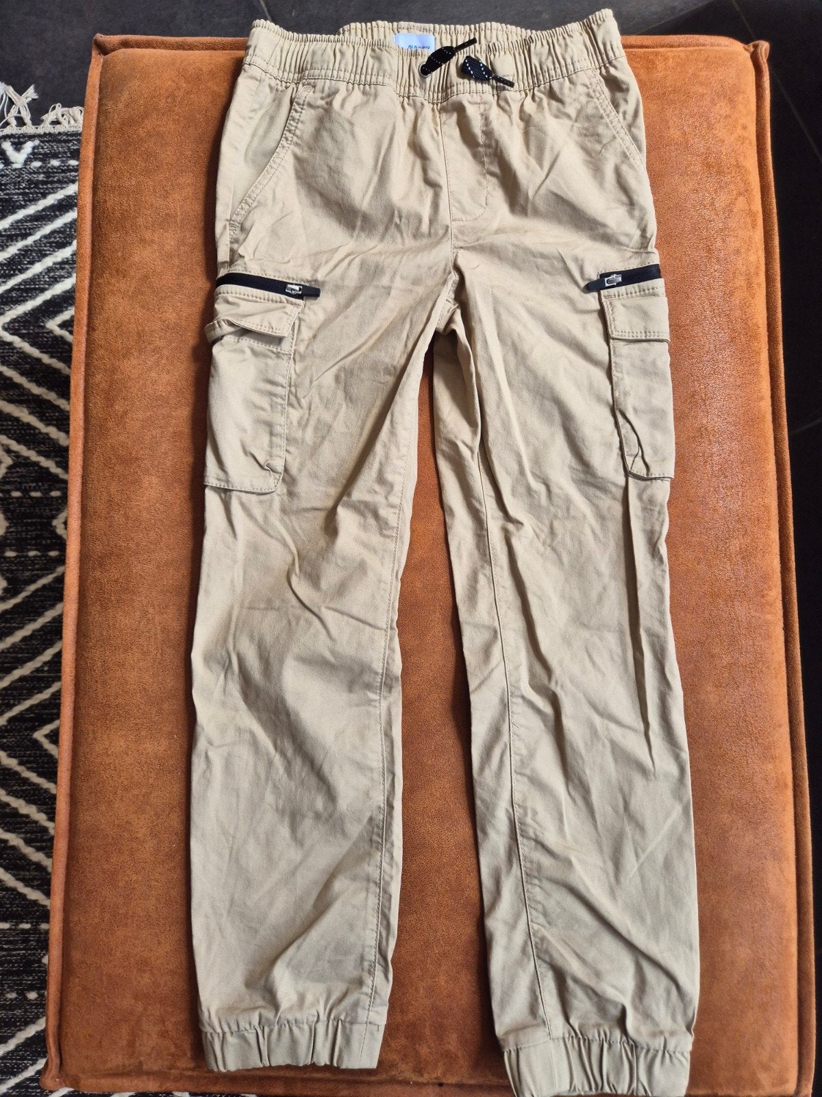 Old Navy Cargo Jogger Broek voor Kinderen - Maat M(8), Kinderen en Baby's, Ophalen of Verzenden, Zo goed als nieuw, Old Navy, Jongen of Meisje
