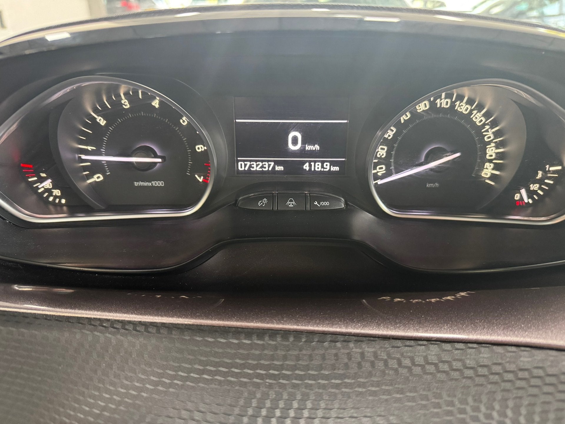 Peugeot 2008 1.2 PureTech Active | Lees Tekst | Pano | Trekh, Voorwielaandrijving, Euro 5, 1199 cc, 82 pk