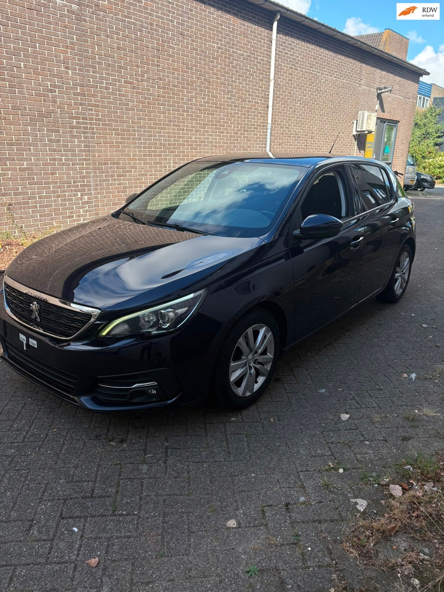 Peugeot 308 1.2 PureTech Blue Lease Executive!, Stof, Euro 6, Blauw, Origineel Nederlands