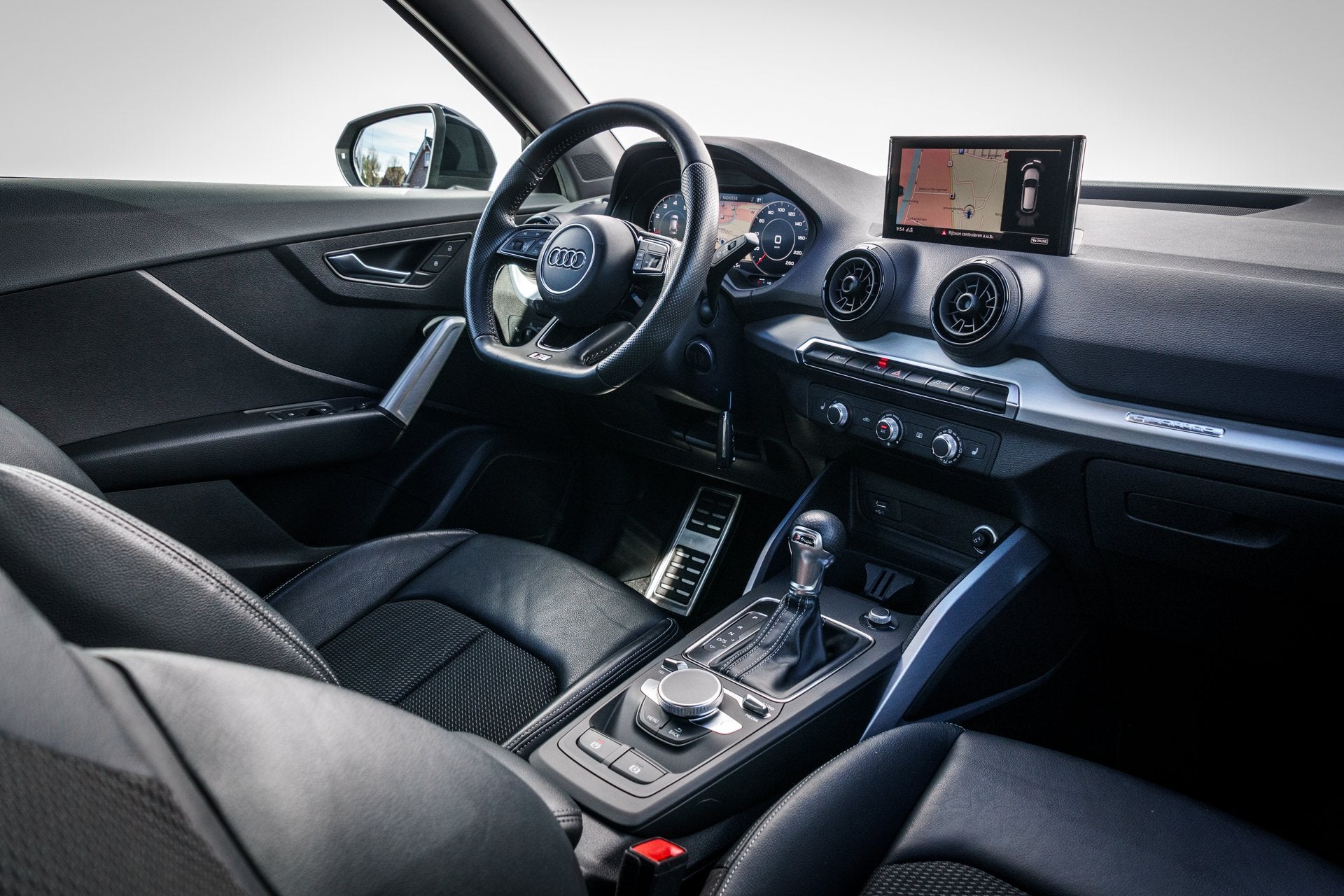 Audi Q2 2.0 TFSi Quattro Automaat Sport Pro Line S | Sportst, Gebruikt, Blauw, Leder en Stof, Bedrijf