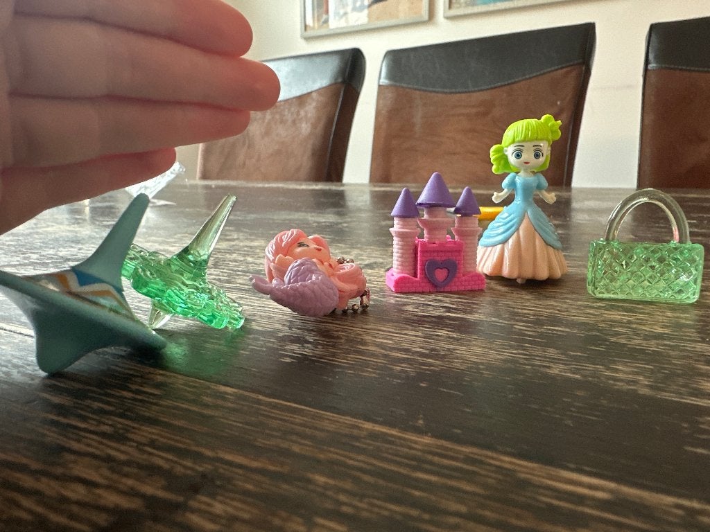 Prinses met prinsessenlasteel!, Ophalen, Zo goed als nieuw, Beeldje of Figuurtje