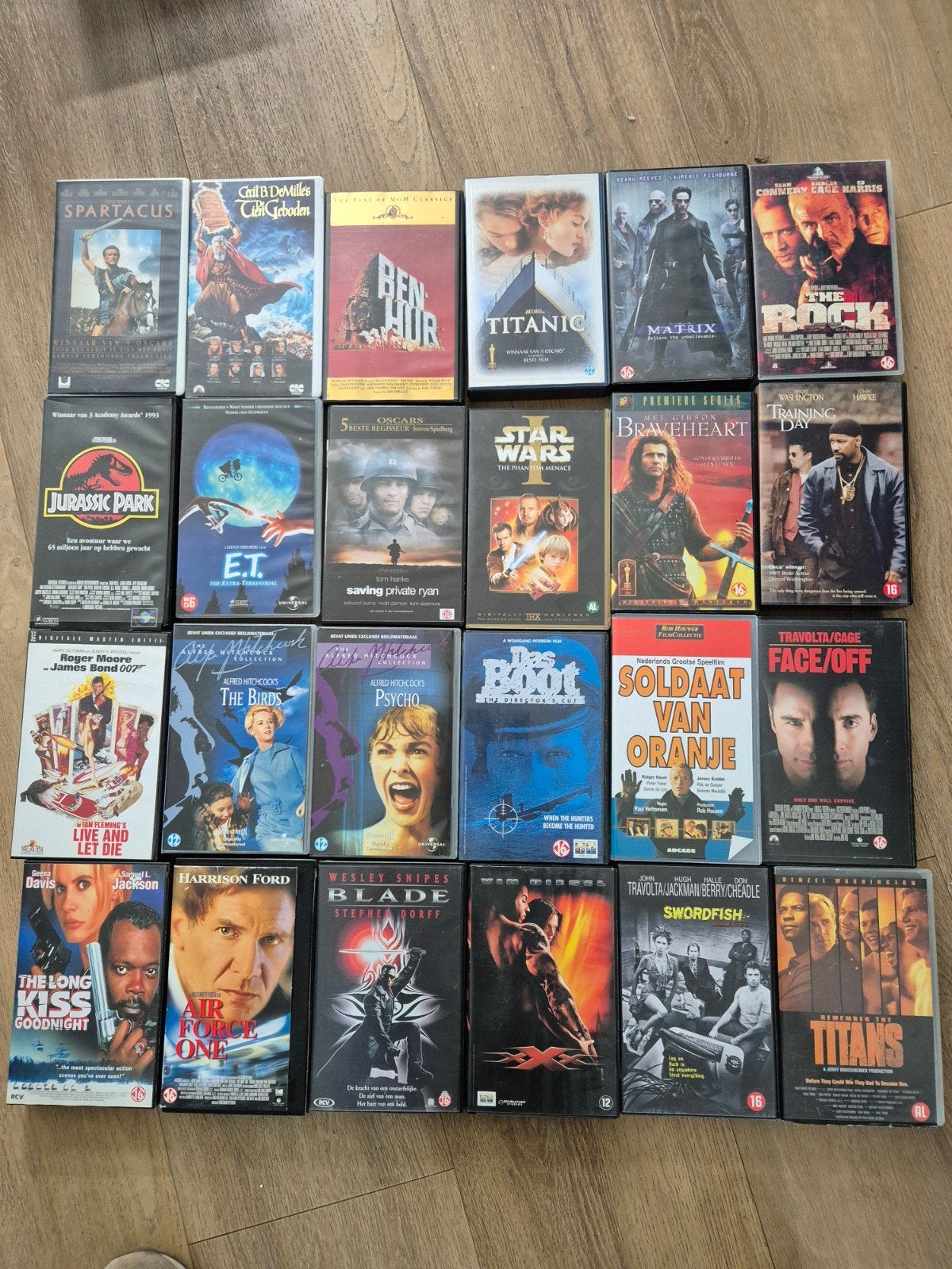 VHS banden verschillende, Ophalen, Nederlands ondertiteld, Engels, Alle leeftijden