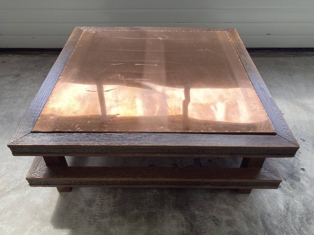 Antieke tafel met koper blad en randen., Antiek en Kunst, Ophalen