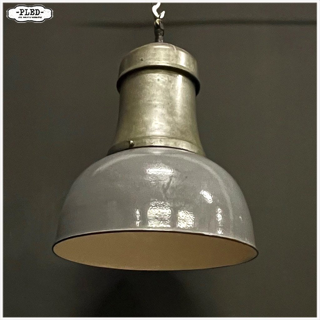 Grote oude geëmailleerde industriële hanglamp, Bauhaus, Antiek en Kunst, Antiek | Lampen, Ophalen