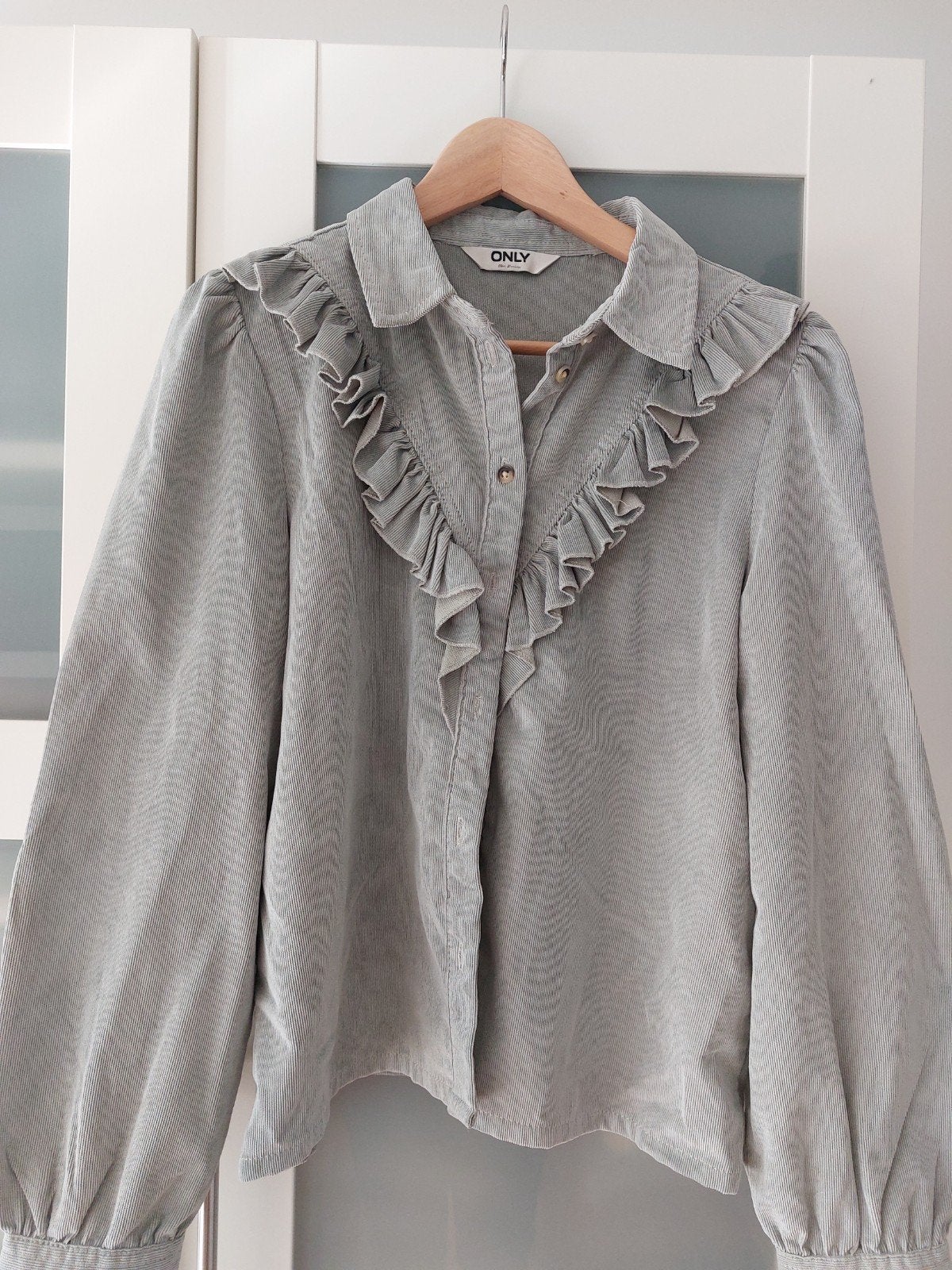 Only corduroy blouse met ruches - Maat M, Maat 38/40 (M), Only, Ophalen of Verzenden, Zo goed als nieuw
