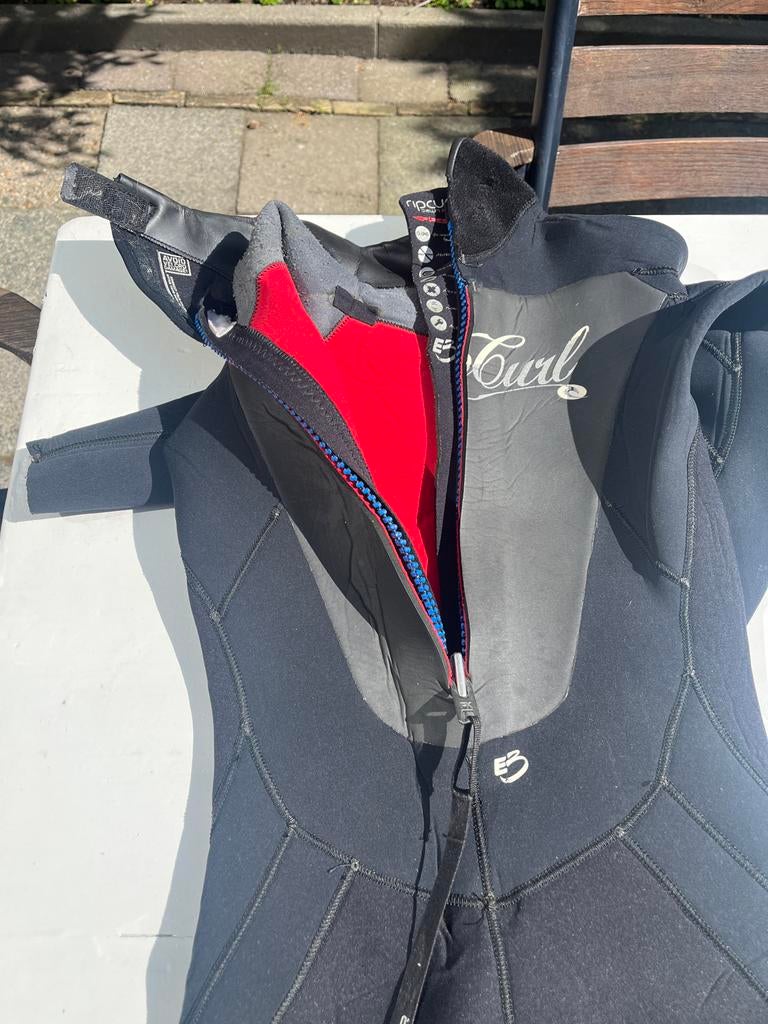 Rip Curl Wetsuit 12 jaar voor meisje, Watersport en Boten, Ophalen, Gebruikt, Kind, Wetsuit