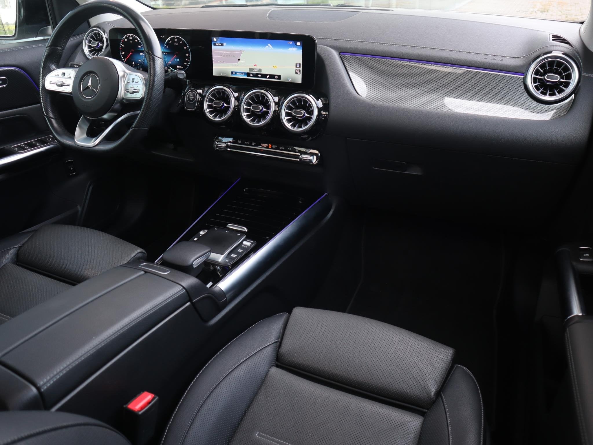 Mercedes-Benz GLA-klasse 250 e Business Solution AMG Limited, Auto's, 12 maanden, Stof, Euro 6, Wit