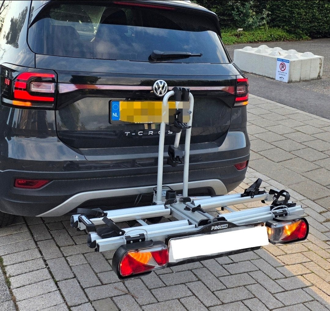 TE HUUR: Fietsendrager, Ophalen, Gebruikt, 2 fietsen, Trekhaakdrager