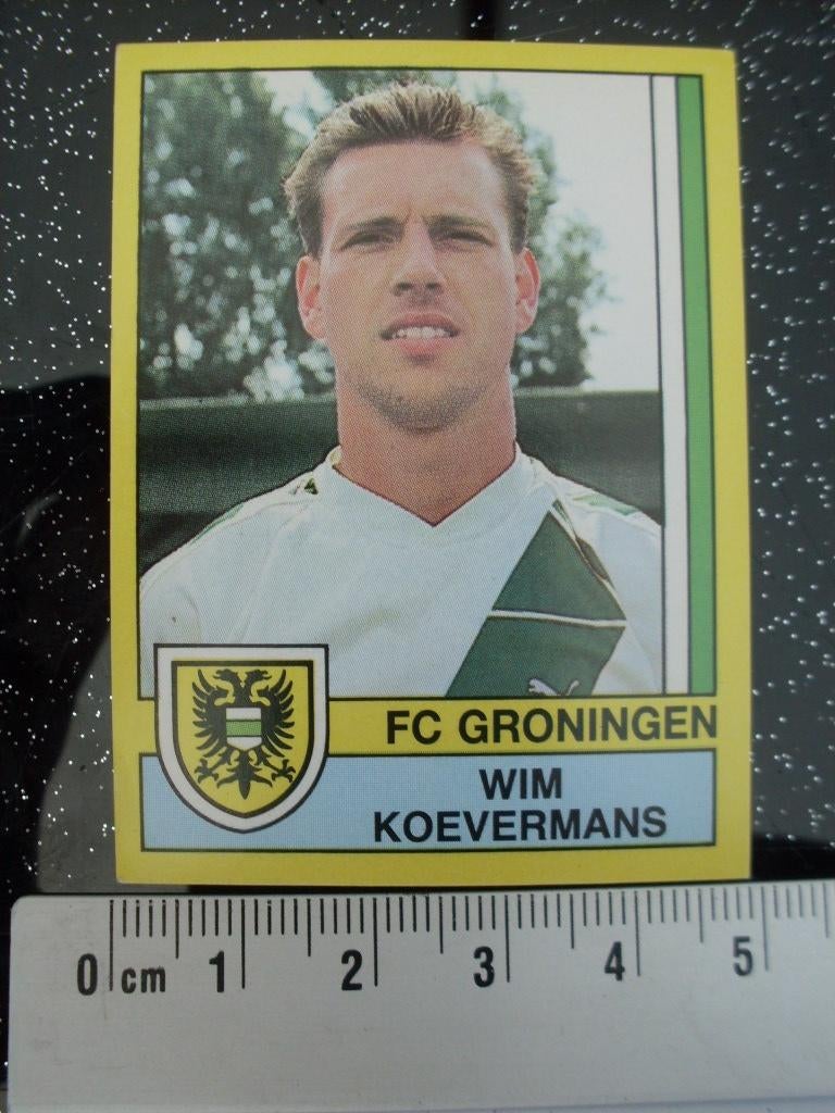 panini sticker voetbal 90 fc groningen Wim Koevermans nr 85, Verzamelen, Sportartikelen en Voetbal, Zo goed als nieuw, Poster, Plaatje of Sticker