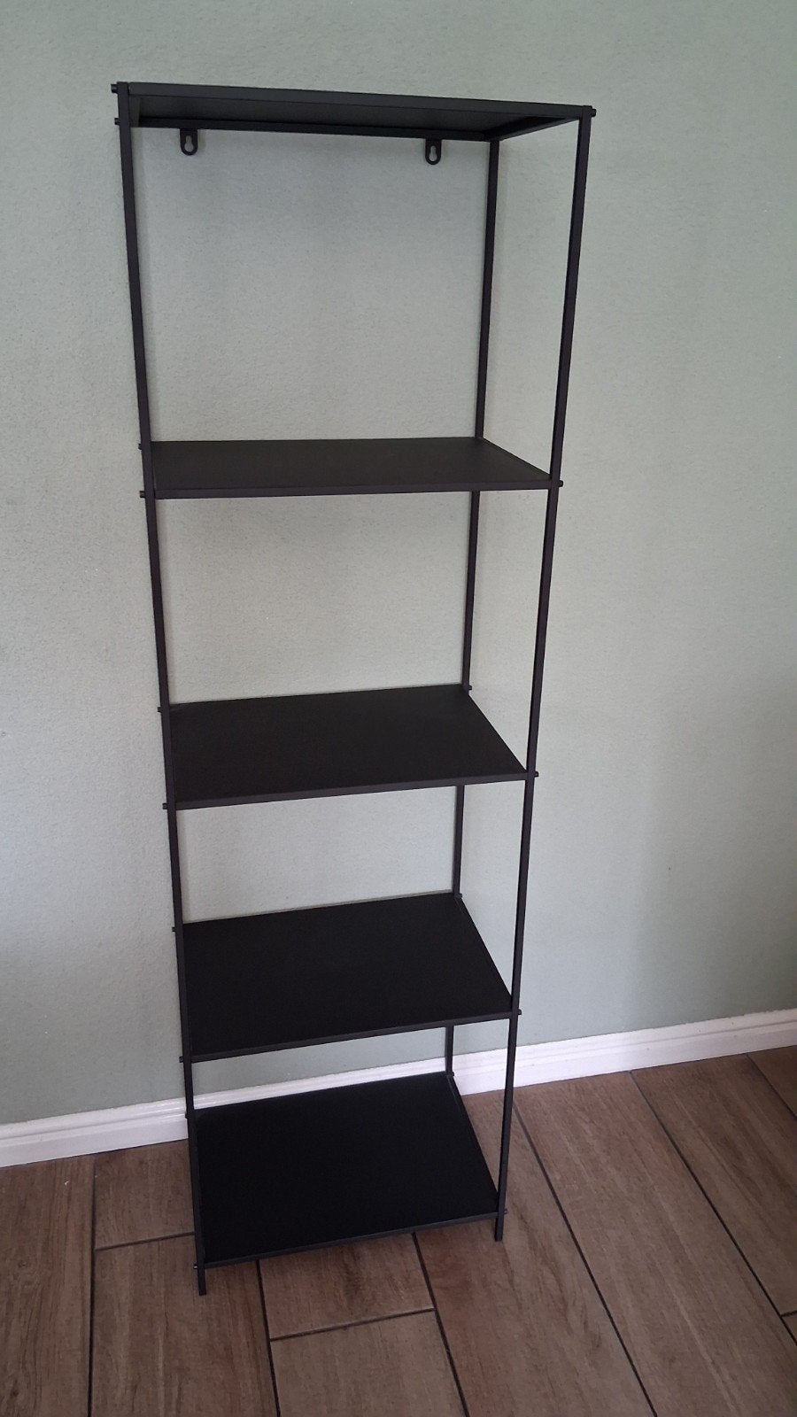 Zwart metalen vitrinekastje 150x45x30 cm, Ophalen, Met plank(en), Minder dan 50 cm, Zo goed als nieuw