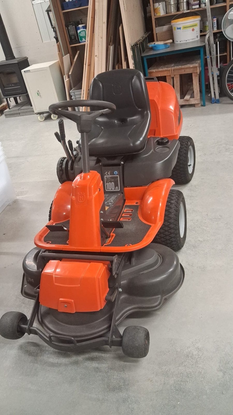 Goed onderhouden Husqvarna zitmaaier R13C5, Ophalen, Cirkelmaaier, Gebruikt, Opvangbak