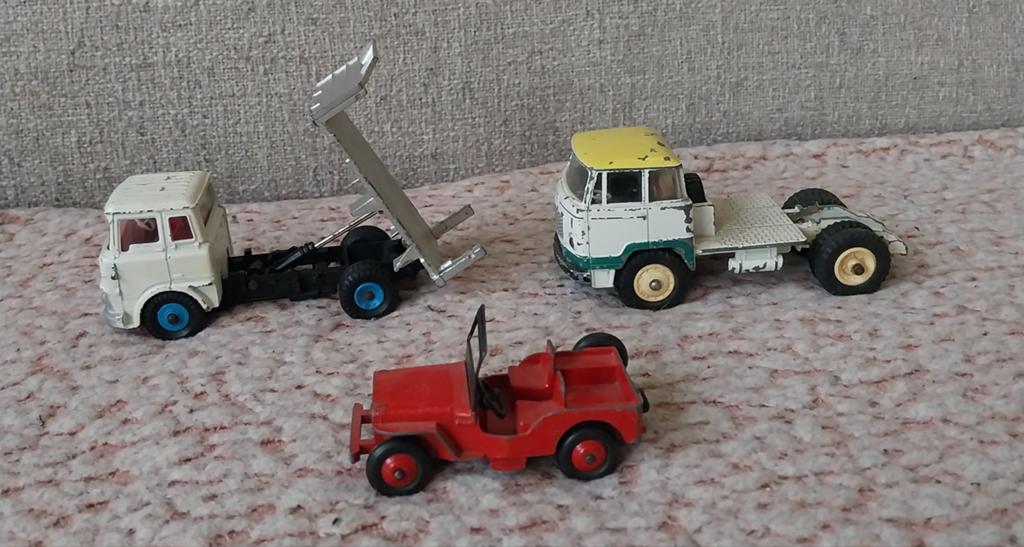 Vintage Dinky Toys modelauto's - 3 stuks, Kinderen en Baby's, Speelgoed | Speelgoedvoertuigen, Gebruikt, Ophalen of Verzenden