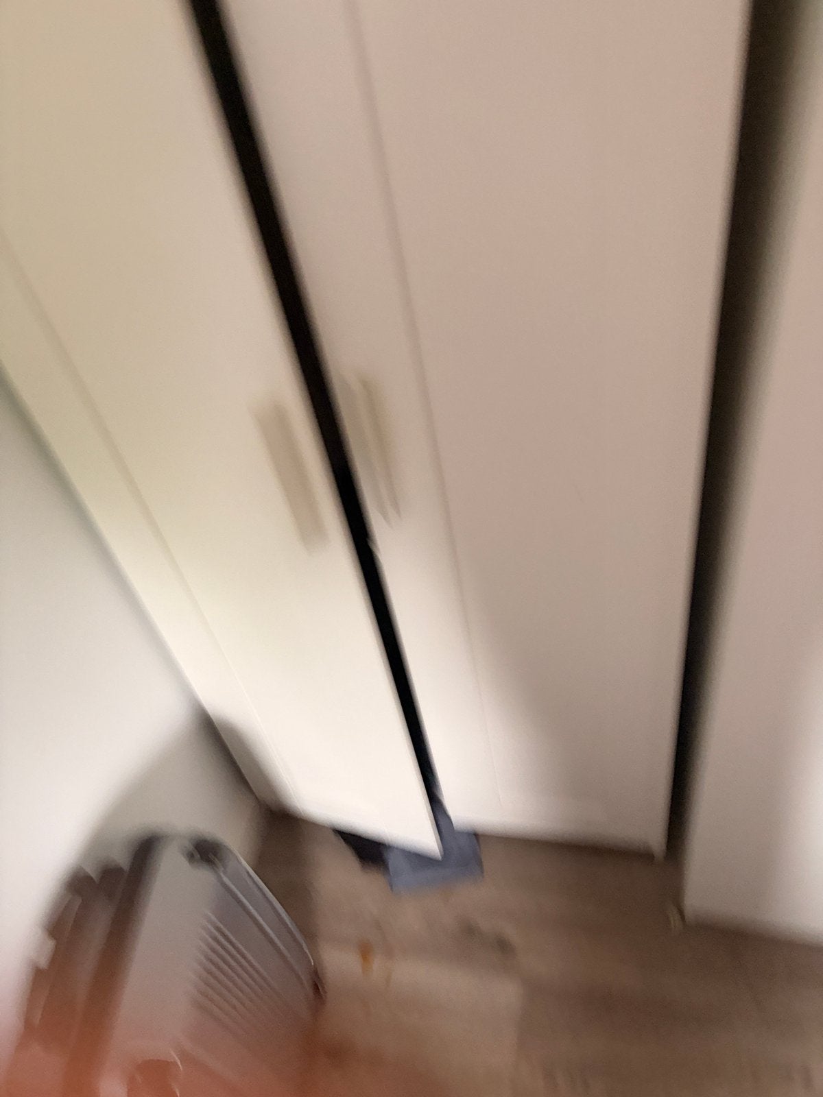 Gratis 2 x hang leg kast, Huis en Inrichting, Kasten | Kledingkasten, Ophalen, Gebruikt, Met plank(en), 50 tot 100 cm