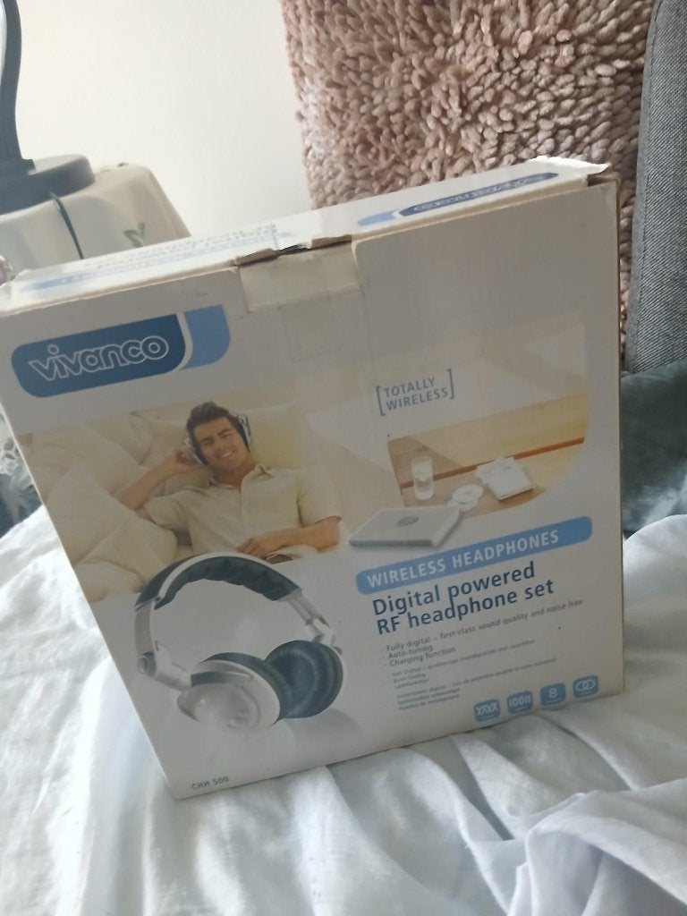 draadloze koptelefoon   met zender  compl nieuwe  set, Audio, Tv en Foto, Koptelefoons, Overige merken, Draadloos, Nieuw, Ophalen of Verzenden