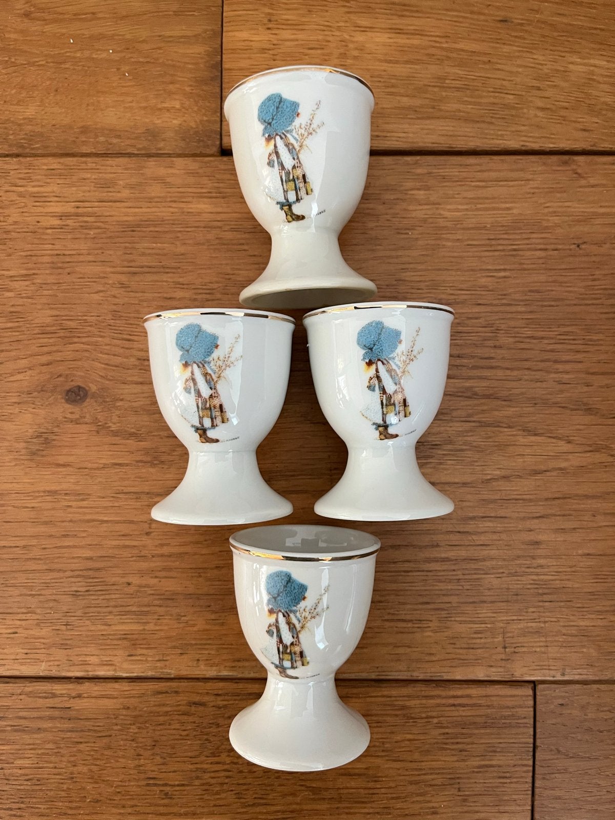 4 Holly Hobbie eierdopjes, Verzenden