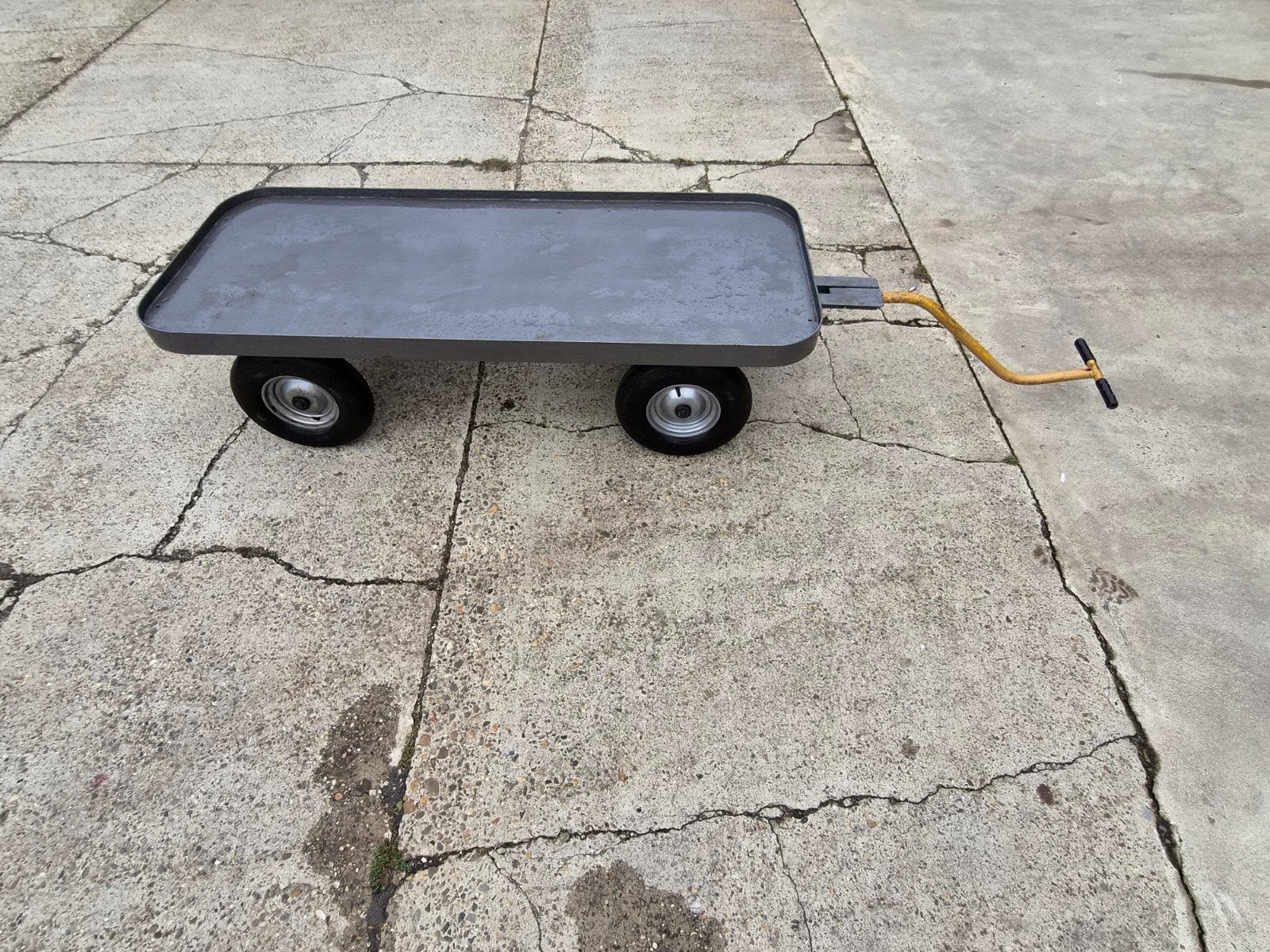 stalen plateau wagen. transportkar, Doe-het-zelf en Verbouw, Transportwagens, 100 liter of meer, Ophalen, Gebruikt, Transportkar