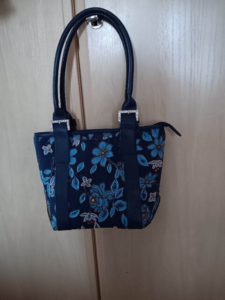 Geborduurde tasje, Ophalen of Verzenden, Zo goed als nieuw, Blauw, Handtas