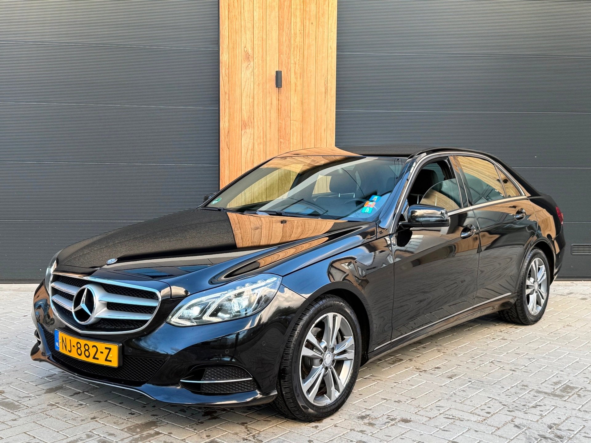 Mercedes-Benz E-klasse E220 BlueTEC 170PK (bj 2015) Euro6|Au, Auto's, Achterwielaandrijving, Gebruikt, 4 cilinders, 2000 kg