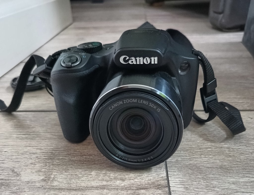 Canon powershot SX 540 HS camera, Ingebouwde flitser, Canon, Ophalen of Verzenden, Zo goed als nieuw