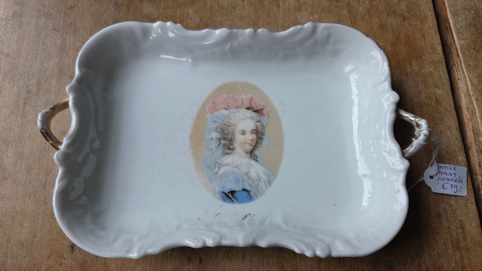 Antiek Frans porseleinen schaaltje met portretje
21,5 bij 14, Ophalen of Verzenden